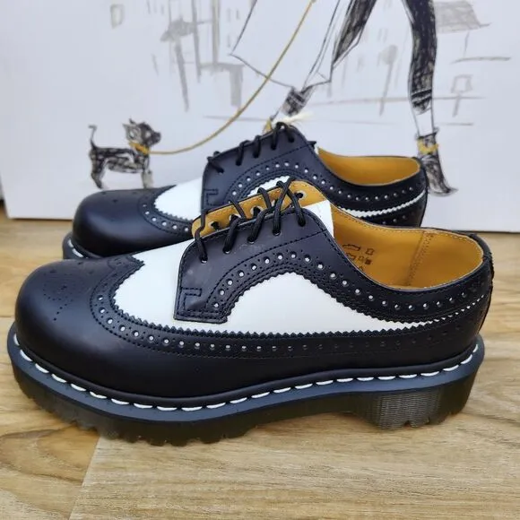 ☔️🩵NIB Dr. Martens 3989 Black &amp; White Bex Smooth Leather Brogue Oxfords Size 8