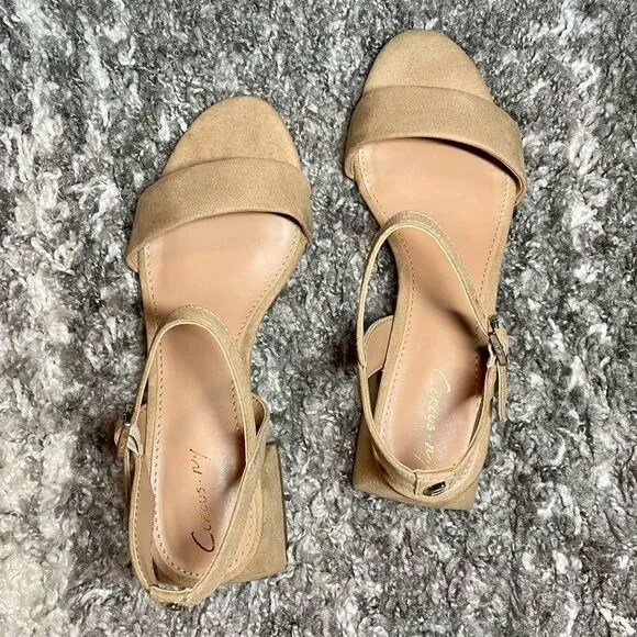 NIB Sam Edelman Irina Heels
