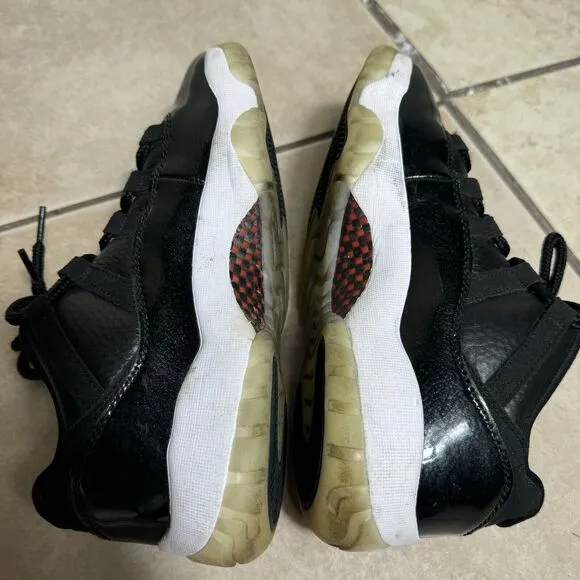 NICE Nike Air Jordan 11 Retro 72-10 Men's 8 Black White Athletic Shoes