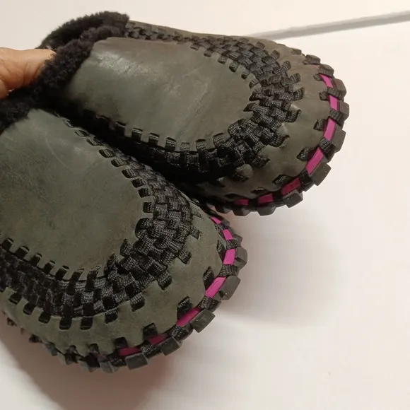 Nike ACG RARE Considered Women's Shearling Leather Slip-On Mules Slides