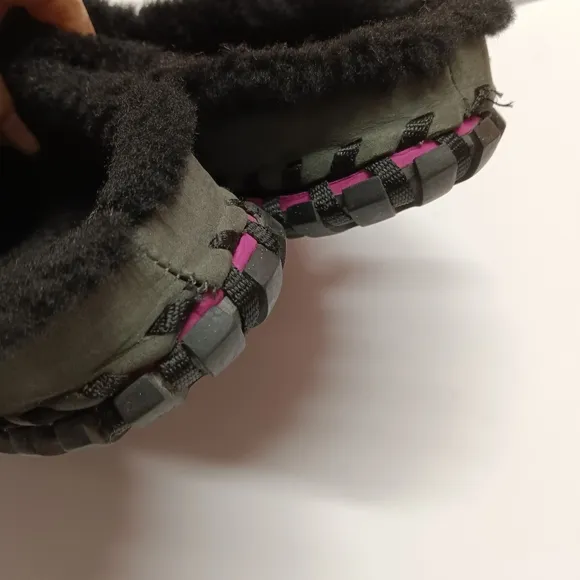 Nike ACG RARE Considered Women's Shearling Leather Slip-On Mules Slides
