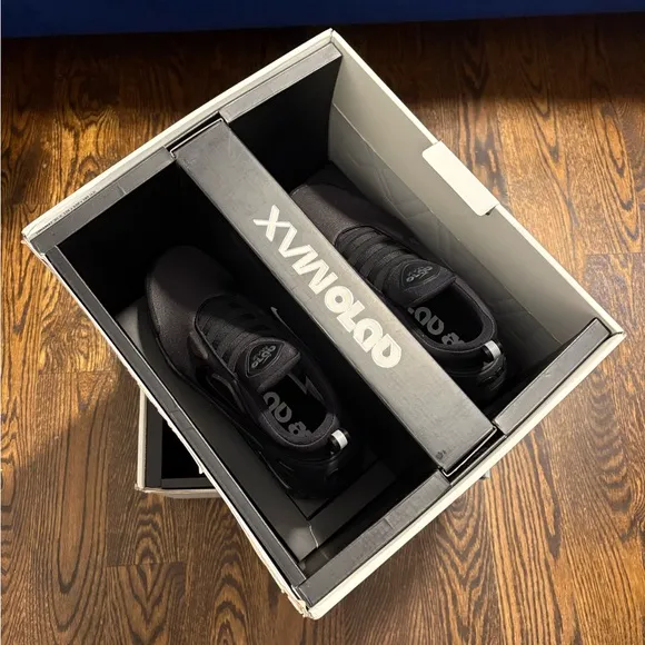 Nike Adapt Auto Max 'Triple Black'