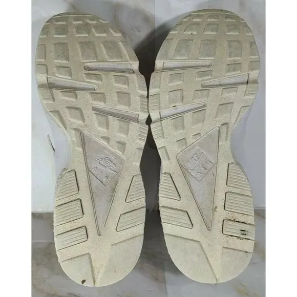 Nike Air Huarache Mens Triple White Platinum Running Shoes 318429-111 Size 8.5