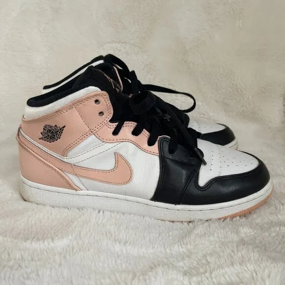 Nike Air Jordan 1 Mid 554725-133 Youth Size 7Y Pink White Black