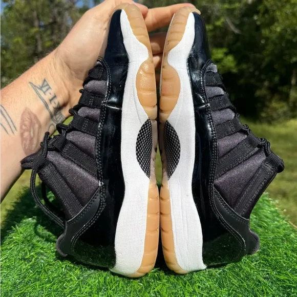 Nike Air Jordan 11 Retro OG Low Bleached Coral
