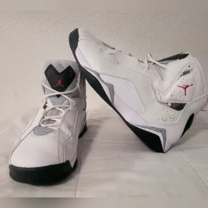 Nike Air Jordan TrueFlight White Mens Size 8.5 Streetwear Athletic Shoes Sneaker