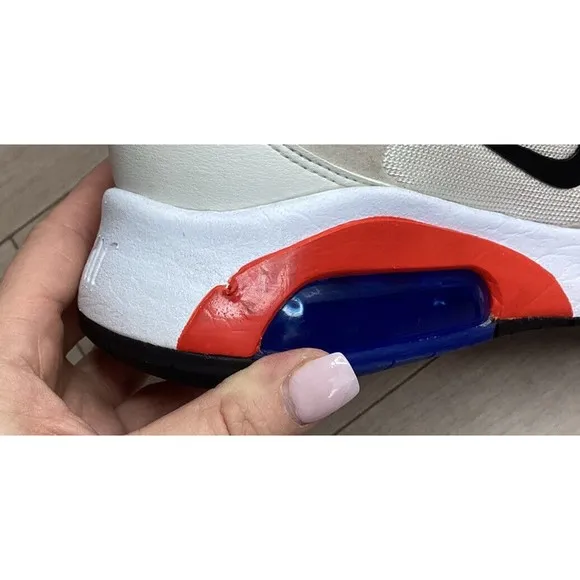 Nike Air Max 200 SE Women Trainers AT6175 US 9 Sneakers White Running Shoes