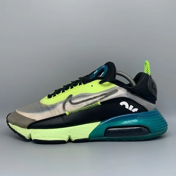 Nike Air Max 2090 Volt Running Shoes Men’s Sz 10.5