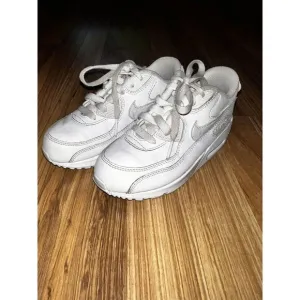 Nike Air Max 90 LTR Little Boys Y2K Running Shoes Size 13C Triple White 13