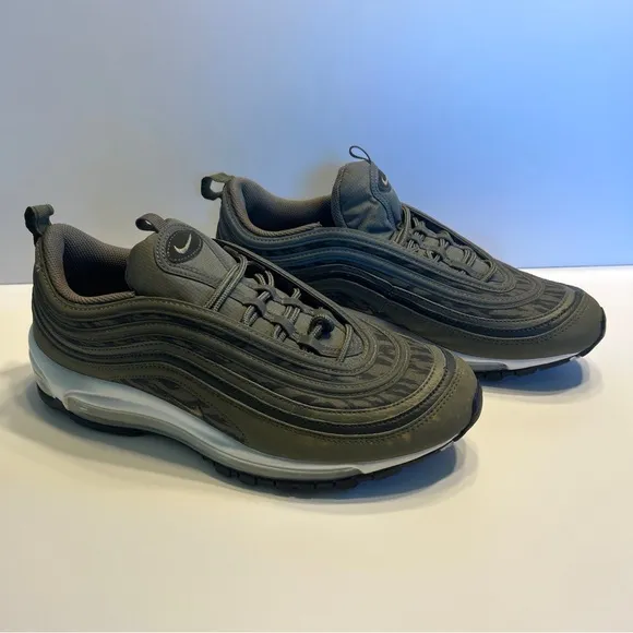 Nike Air Max 97 Tiger Camo Olive AQ4132-200 Size 10 Sneakers Shoes