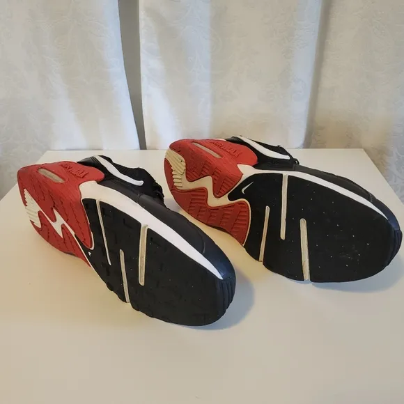 Nike Air Max Excee Bred Men's Athletic Shoes, Sneakers Size 14, Black, Red, Whit