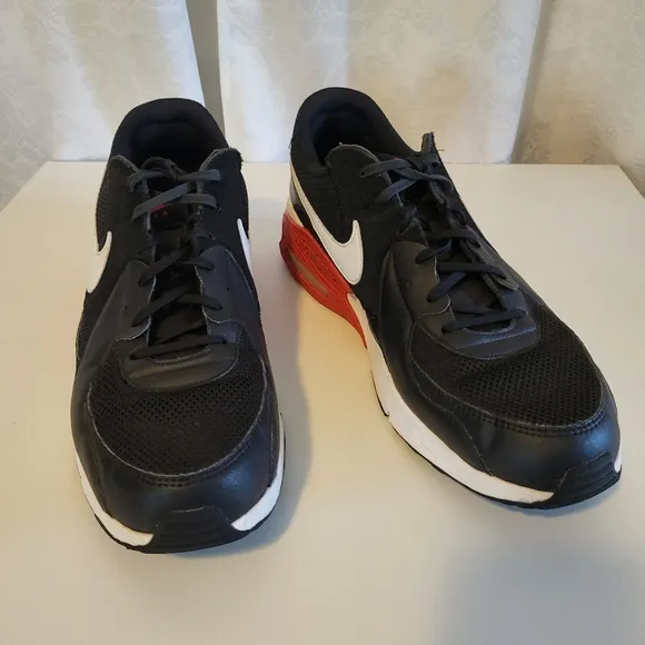 Nike Air Max Excee Bred Men's Athletic Shoes, Sneakers Size 14, Black, Red, Whit