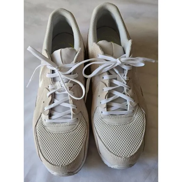 Nike Air Max Excee Women's Grey/White Running Shoes Sneakers Size 11