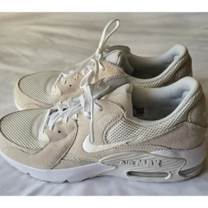 Nike Air Max Excee Women's Grey/White Running Shoes Sneakers Size 11