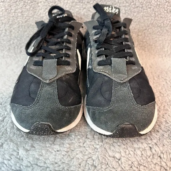 Nike Air Max Pre-Day Men's size 13 Black Running athletic shoes DC9402-001