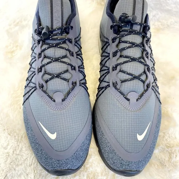 Nike Air Max Sequent 4 Utility Mens Shoes Running Size 9.5 Gray AV5356-001