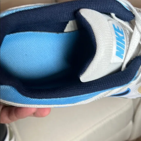 Nike Air Max Tailwind 2 Men’s White and Blue Running Shoes Size 13