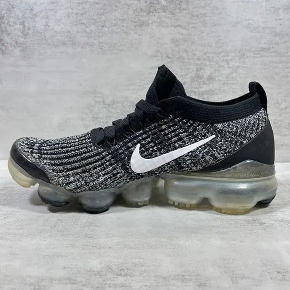 Nike Air Vapormax 3 Flyknit Running Shoes - Women's Size 8