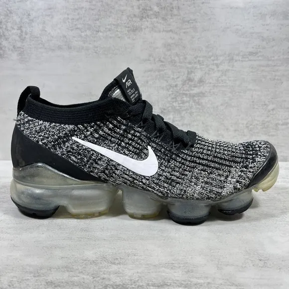 Nike Air Vapormax 3 Flyknit Running Shoes - Women's Size 8