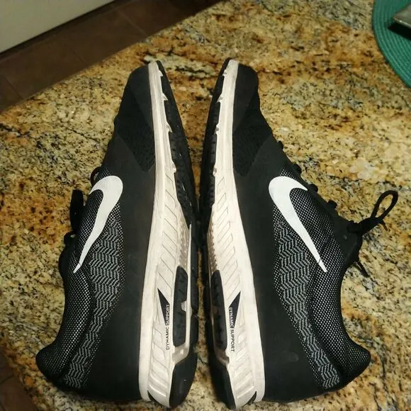 Nike Air Zoom Fly 2 (707606-001) Athletic Running Shoes Men's Sz 13 Black White