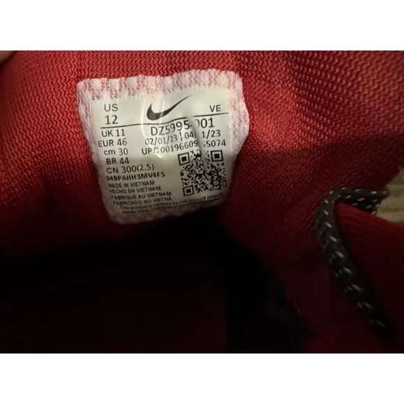 Nike Air Zoom Pegasus 40 Mens Sz 12 Tampa Bay Buccaneers Bucs Running Shoes EUC