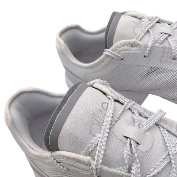 Nike Air Zoom women  Gray Air Zoom SuperRep Shoes 9.5