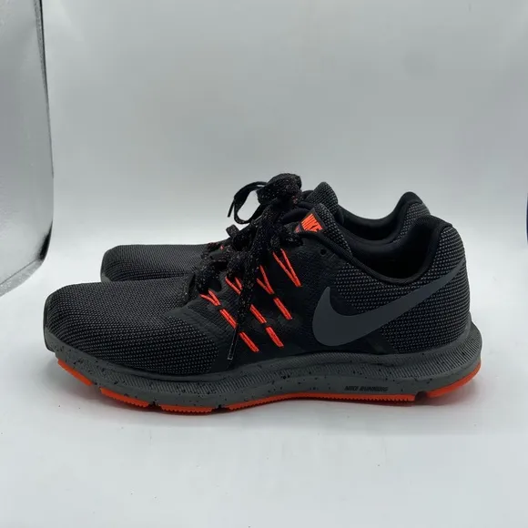 Nike Black and Orange Athletic Shoes for Training