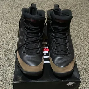 Nike Black and Tan High-Top Athletic Sneakers