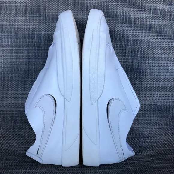 Nike Blazer Low Kickdown CJ1651-100Triple White Leather Sneakers Women’s 7.5