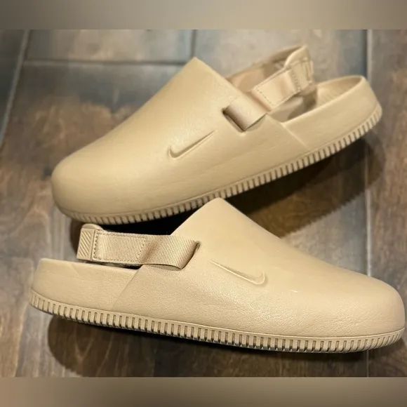 Nike Calm Mules