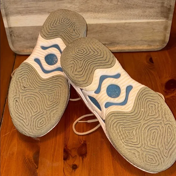 Nike Cosmic Unity 3. Men’s size 10