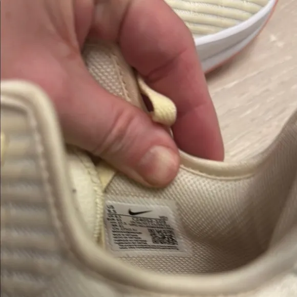 Nike Cream and Green Athletic Shoes with Modern Design