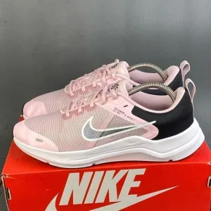 Nike Downshifter 12 Running sneaker shoes Youths Girls size Y7 (womens 9)