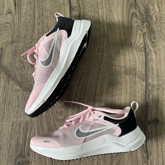 Nike Downshifter 3.5Y Youth Girls Running Shoes Pink White black New with box