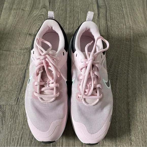 Nike Downshifter 3.5Y Youth Girls Running Shoes Pink White black New with box