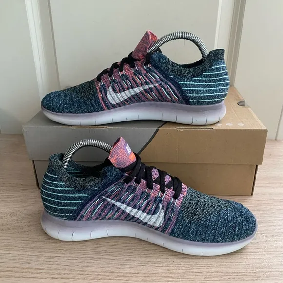Nike Free RN Flyknit Women Running Shoes Blue Sneakers- Women SZ 9