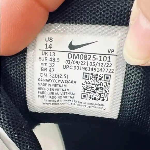 Nike Giannis Immortality 2 Basketball Shoes White/Black/Volt DM0825-101 Size 14