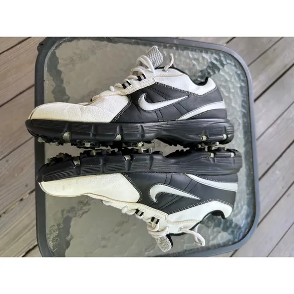 Nike Golf Shoes Spiked Leather Comfort Athletic White Black Mens Size 10.5
