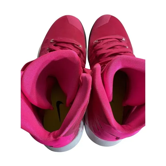 NIKE HYPERDUNK 2016 - Men's 9.5 VIVID PINK/ PINK BLAST  WHITE- BLACK