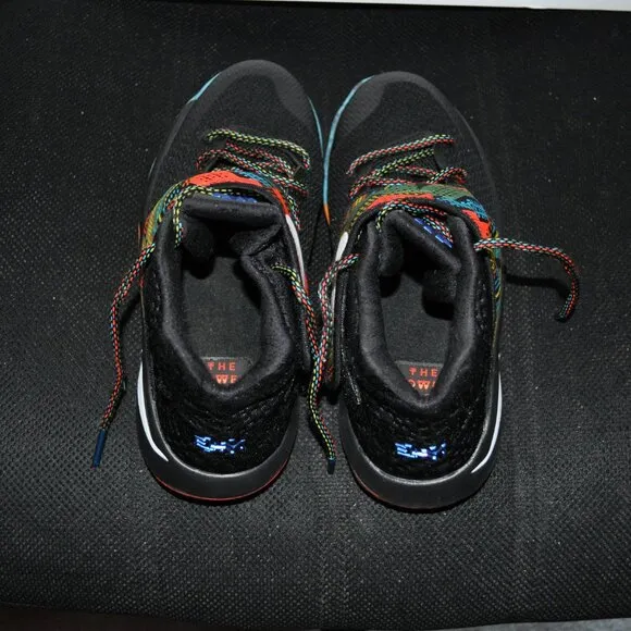 Nike Kyrie 2 BHM Size 7Y Preowned