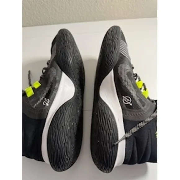 Nike Kyrie Flytrap V 5 Men Basketball Shoes Sneakers Black Size 10 CZ4100-002