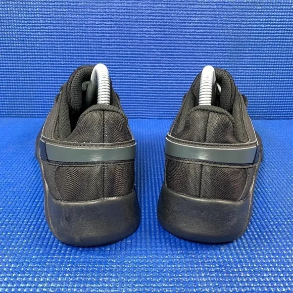 NIKE LEGEND ESSENTIAL 2 Women`s Size 9 Black Athletic Running Shoes CQ9545-002