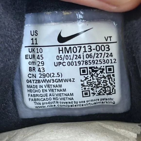 Nike Lunar Roam running shoes Mens 11 Black Smoke Grey Laser Orange NEW in Box