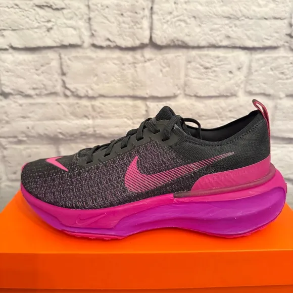 Nike Men Black Pink Running Shoes 8