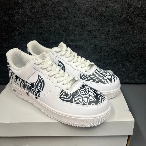 Nike Men’s Air Force 1 Custom “Bandana Drip” Shoes Size 9.5