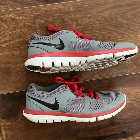 Nike Mens Flex 2014 Run Cool Athletic Shoes Grey/red size 8.5