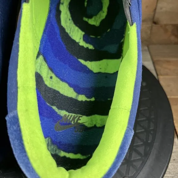 Nike Mens Size 12 SB Zoom Verona Slip Leo Blue Neon Green Casual Skate Sneakers