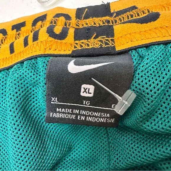 Nike Men's Size XL Navy Blue Dri-Fit Windbreaker Ankle Zip Jogger Training Pants