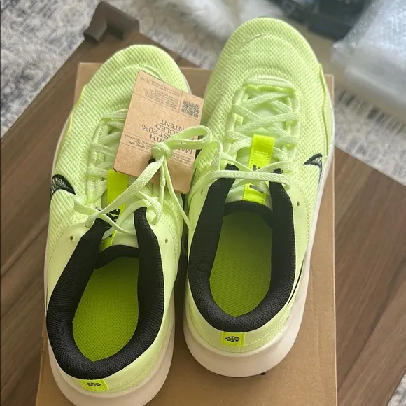 Nike Neon Green Running Shoes