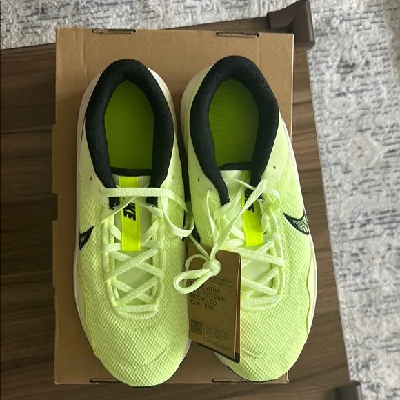 Nike Neon Green Running Shoes